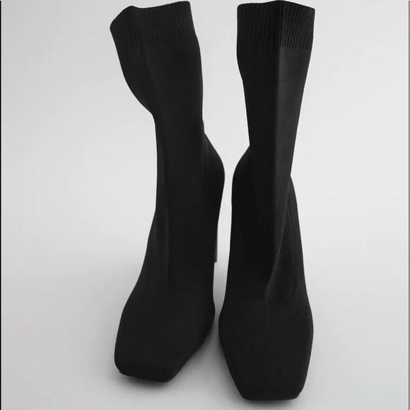 Zara HEELED SOCK-STYLE ANKLE STRETCHY BOOTS SQUARE TOE BLack NEW - Picture 3 of 12